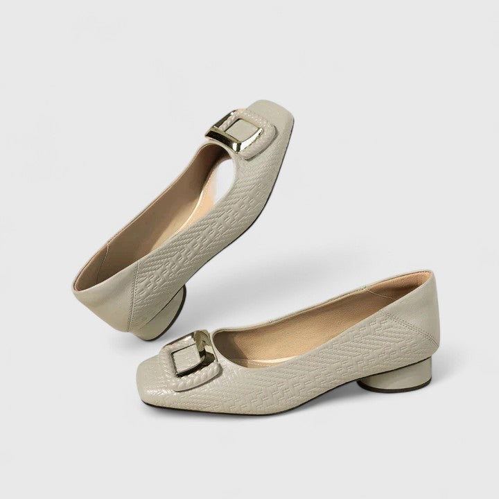 ALYSSA – BUCKLED TEXTURED LOAFER