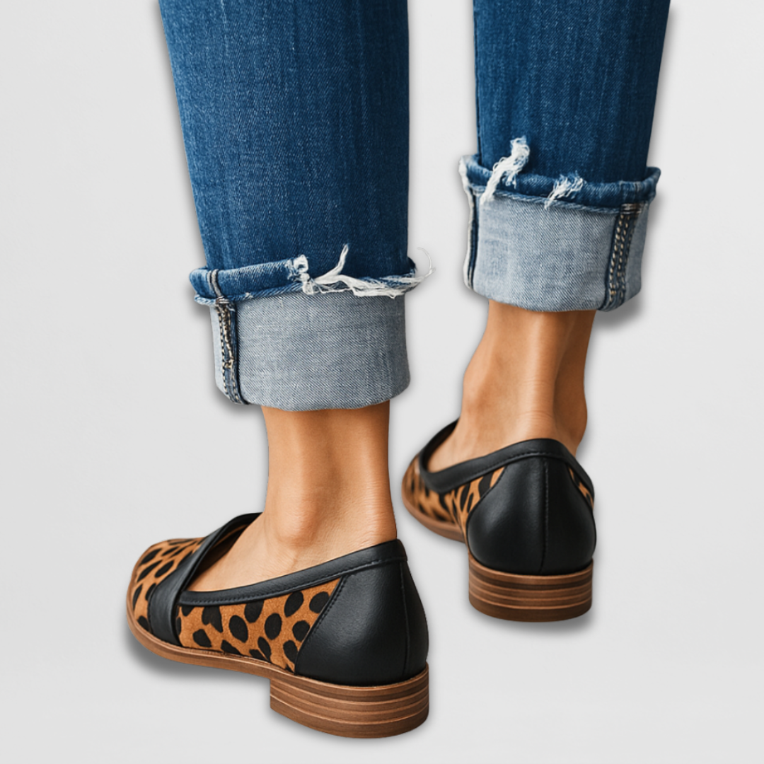 LAYLA - POINTED-TOE PENNY LOAFER