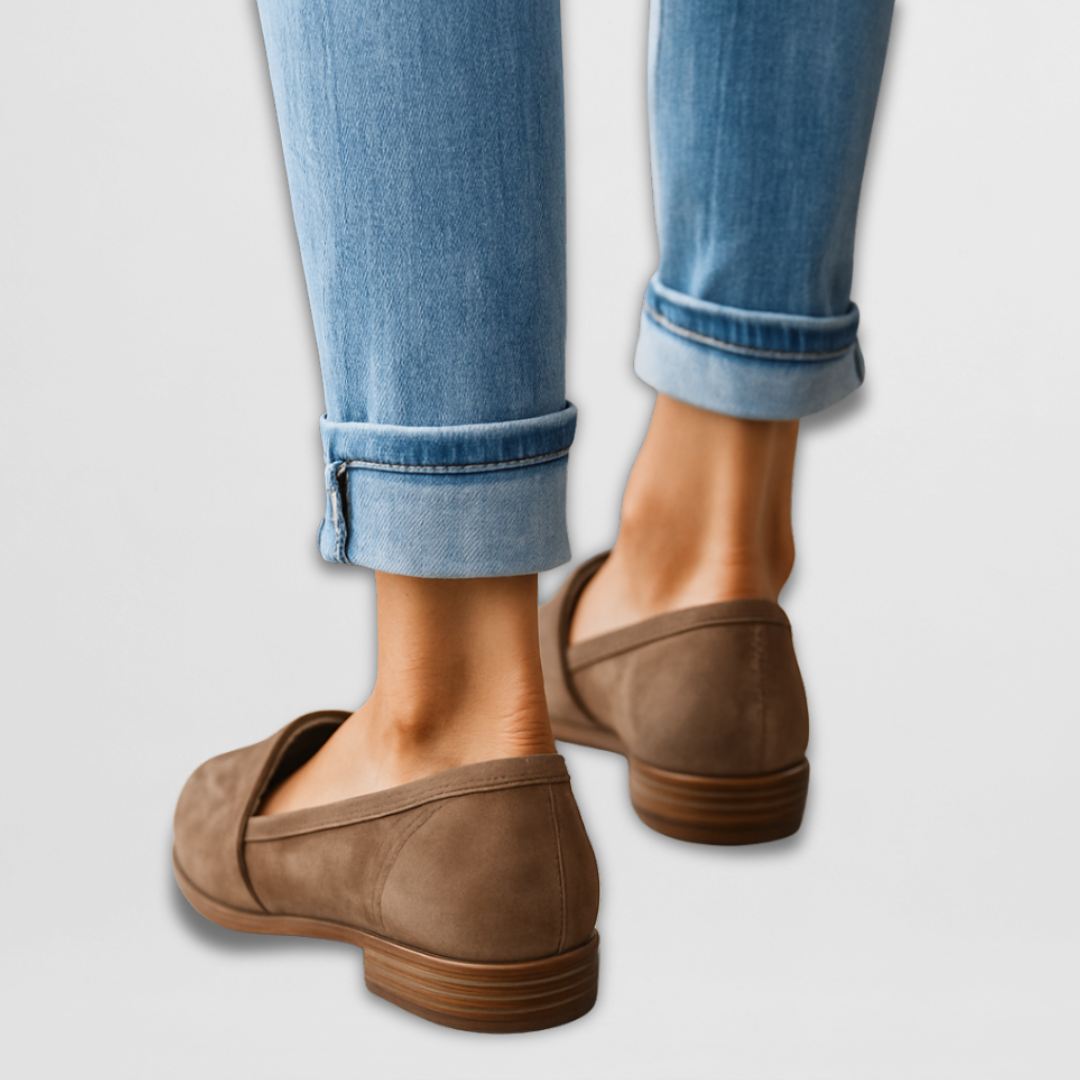 LAYLA - POINTED-TOE PENNY LOAFER
