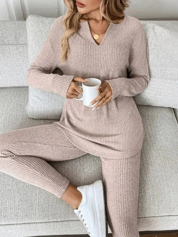 Renfri - Casual Knit Long Sleeve T-Shirt And Leggings Set