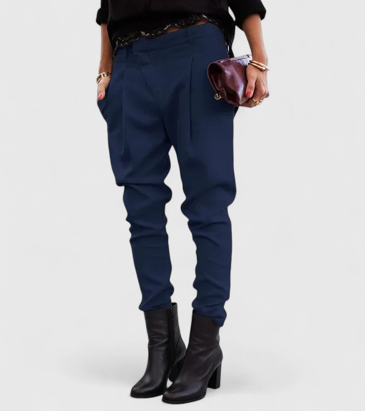 JULIA – RELAXED TAPERED PLEATED PANTS