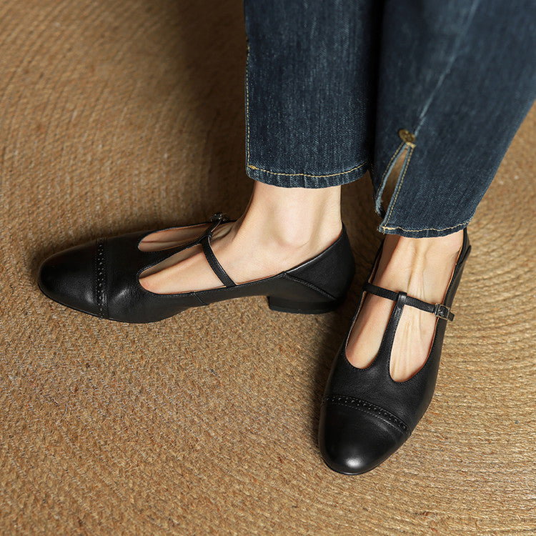 Reiten - Elegant T-Strap Leather Flats
