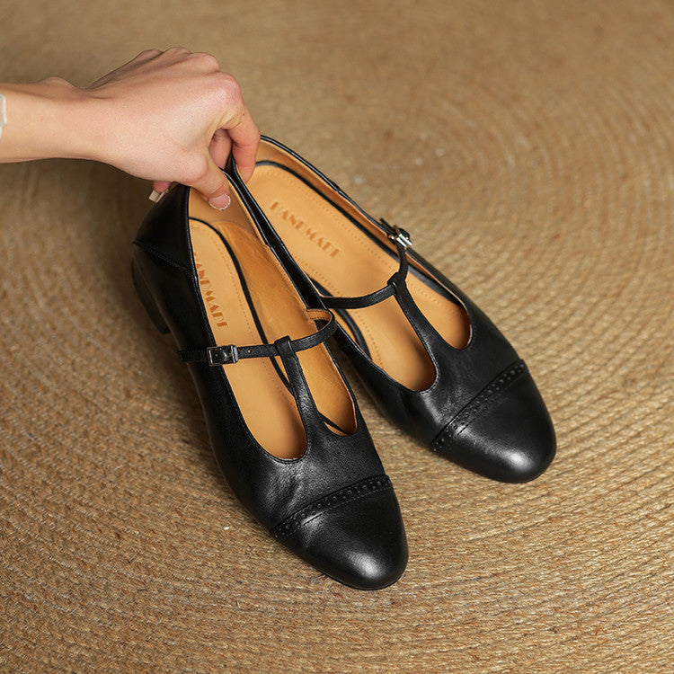 Reiten - Elegant T-Strap Leather Flats
