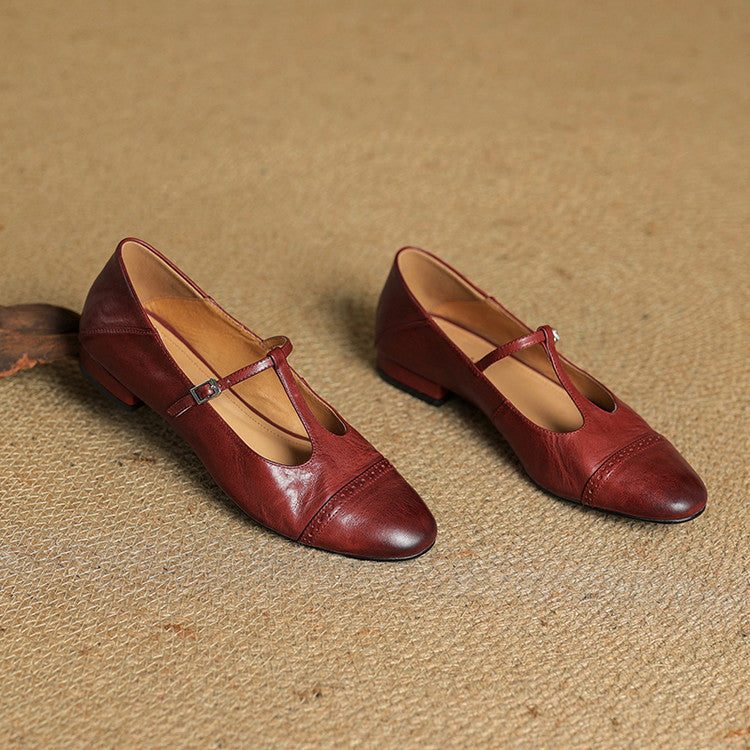 Reiten - Elegant T-Strap Leather Flats