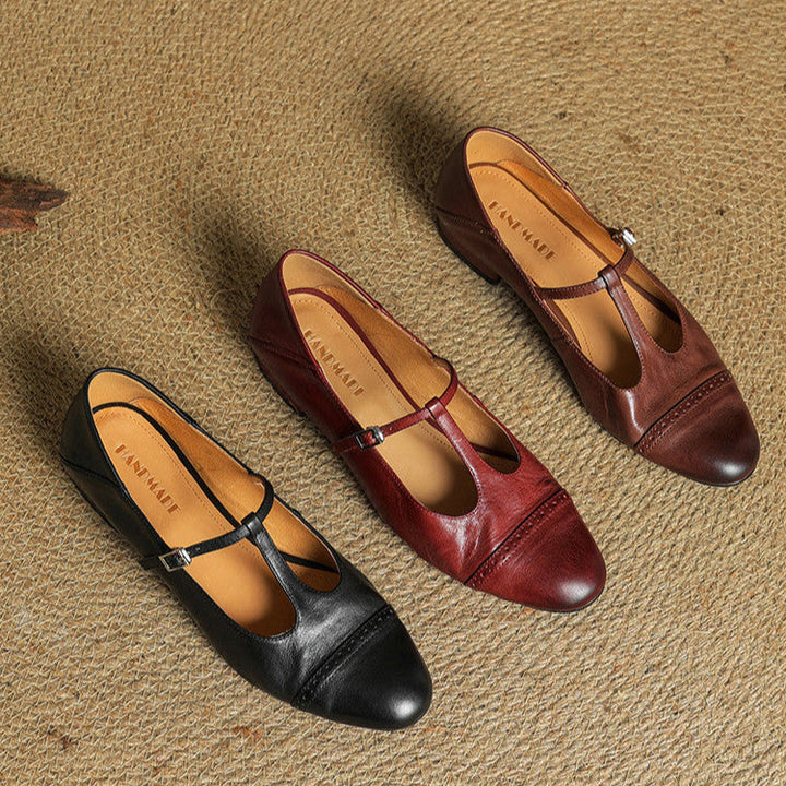 Reiten - Elegant T-Strap Leather Flats