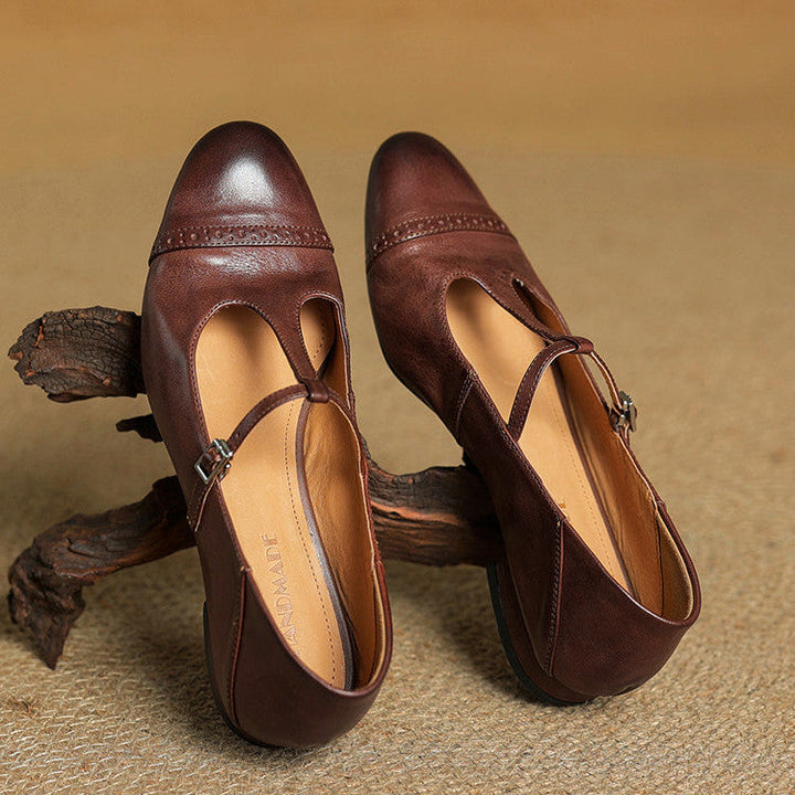 Reiten - Elegant T-Strap Leather Flats