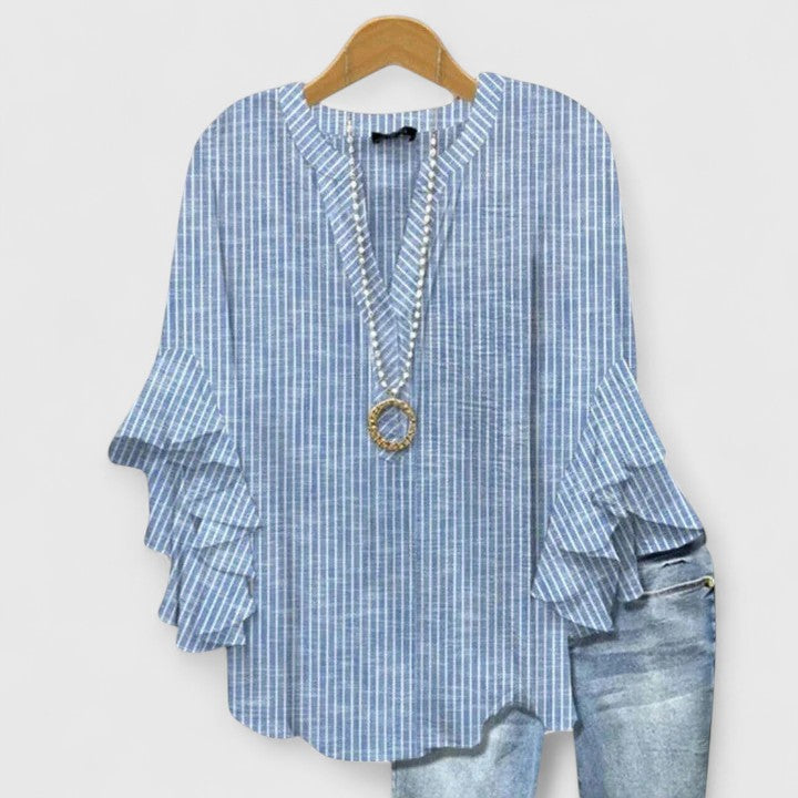 DELLILAH – FLOWY V-NECK BLOUSE