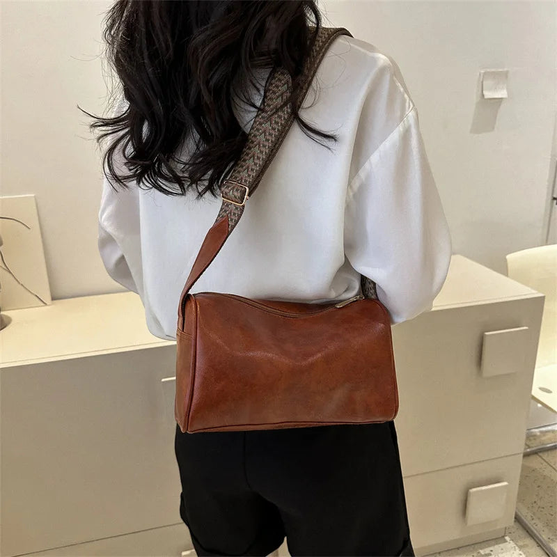 Sarah | Timeless Crossbody Bag