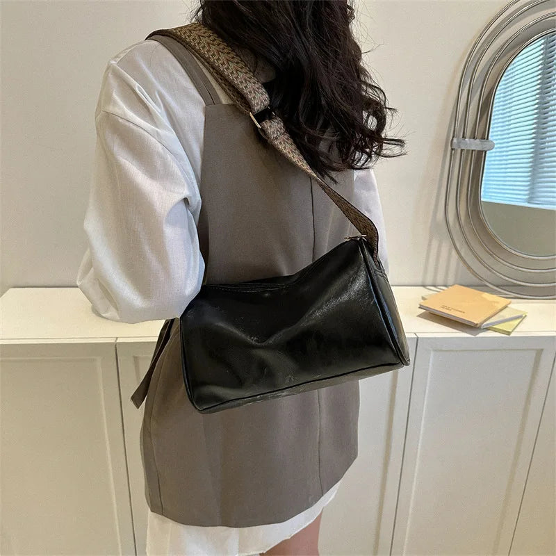 Sarah | Timeless Crossbody Bag