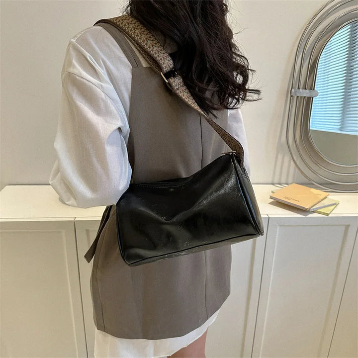 Sarah | Timeless Crossbody Bag