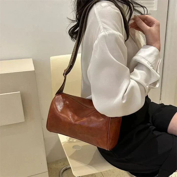 Sarah | Timeless Crossbody Bag