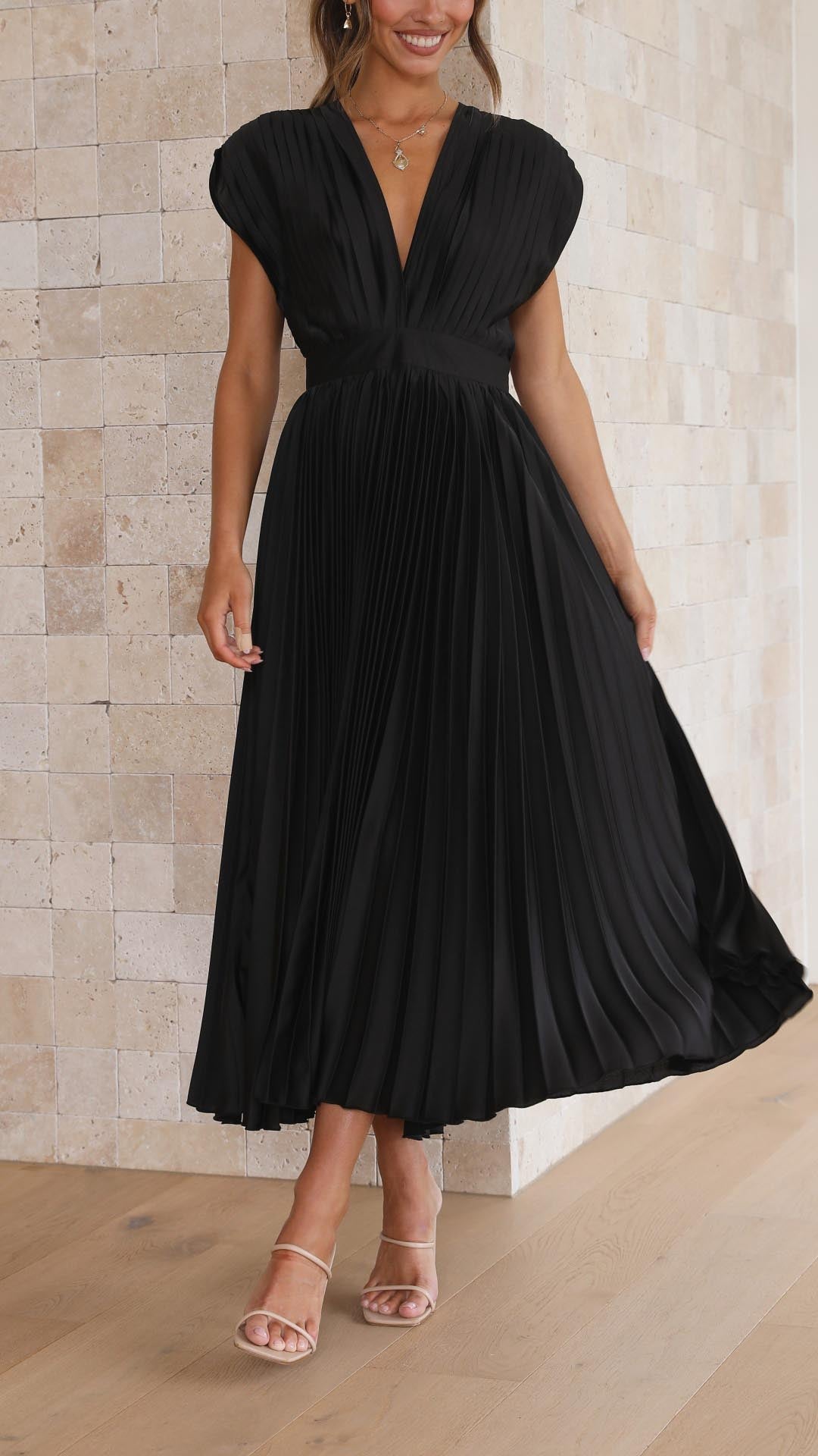 ALIYAH – ELEGANT PLEATED MIDI DRESS