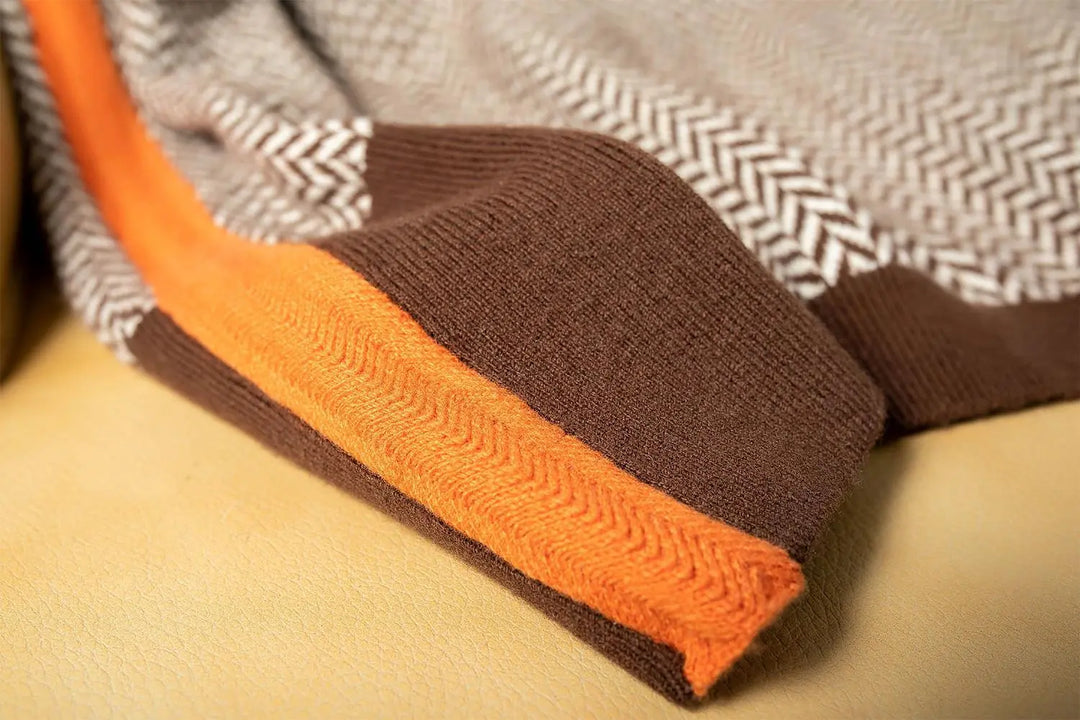 JANELLE – HERRINGBONE HIGH-NECK SWEATER