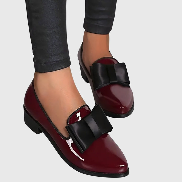 KATTY – BOW ACCENT LOAFERS