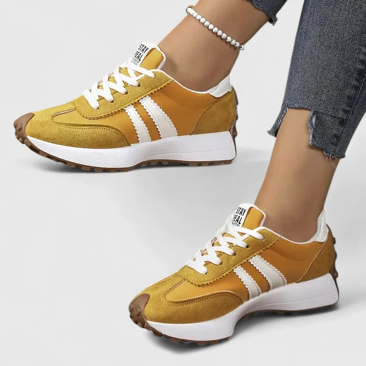 DESTINY – CLASSIC STRIPE SNEAKERS
